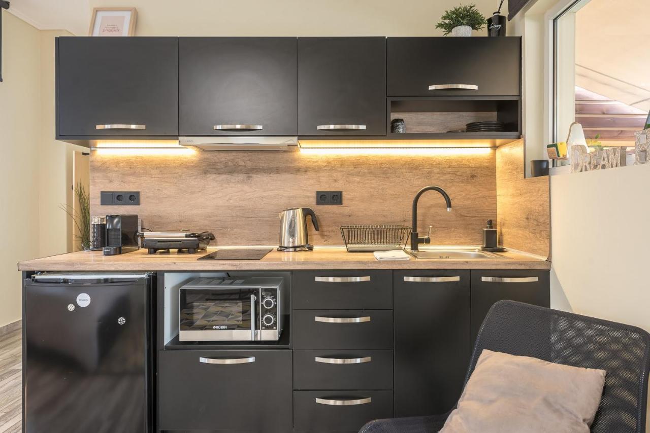 Ferienwohnung Petralona Stylish Penthouse Athen Exterior foto