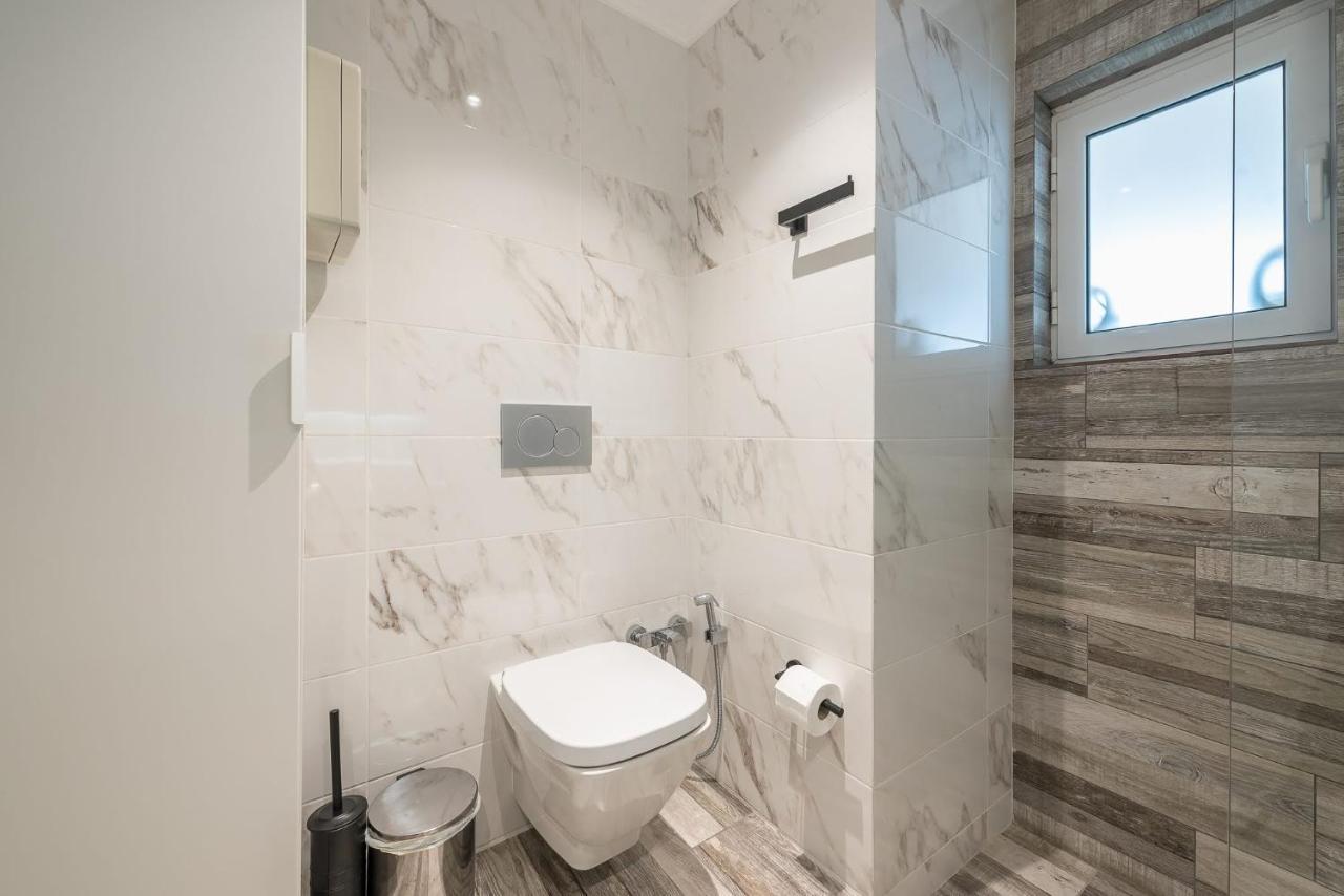 Ferienwohnung Petralona Stylish Penthouse Athen Exterior foto